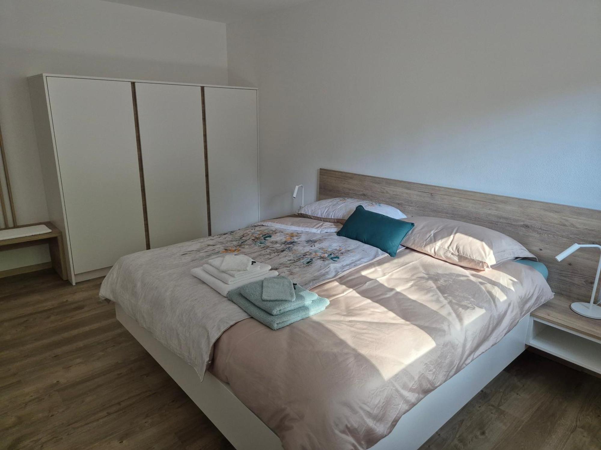 Hisa Oblak Apartment Гозд Мартулек Екстериор снимка