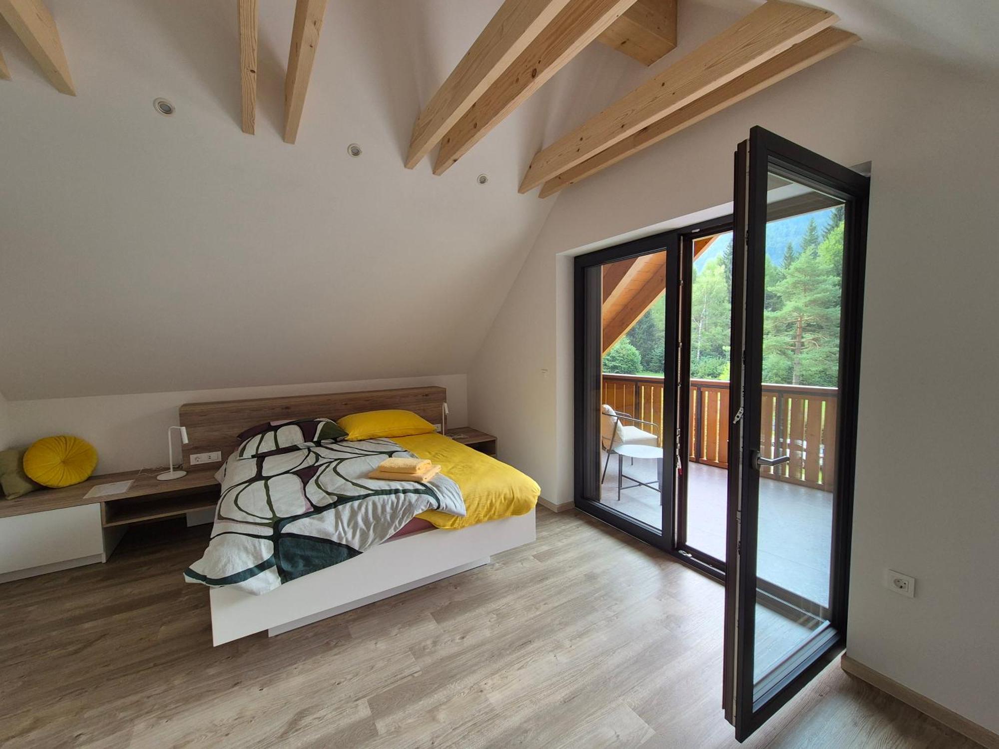 Hisa Oblak Apartment Гозд Мартулек Екстериор снимка